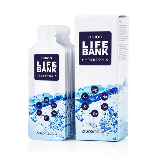 Die Abbildung zeigt die Verpackung von Life Bank nuion - Hypertonisch, die in einem modernen Design mit blauen Wasser- und Mineralstoffelementen gestaltet ist.